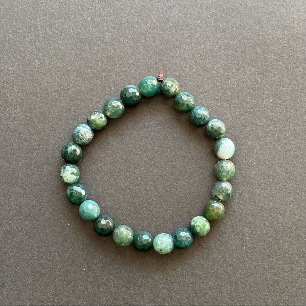 Green Moss Agate Faceted Bead Bracelet | Adjustable - Picture 4 of 5